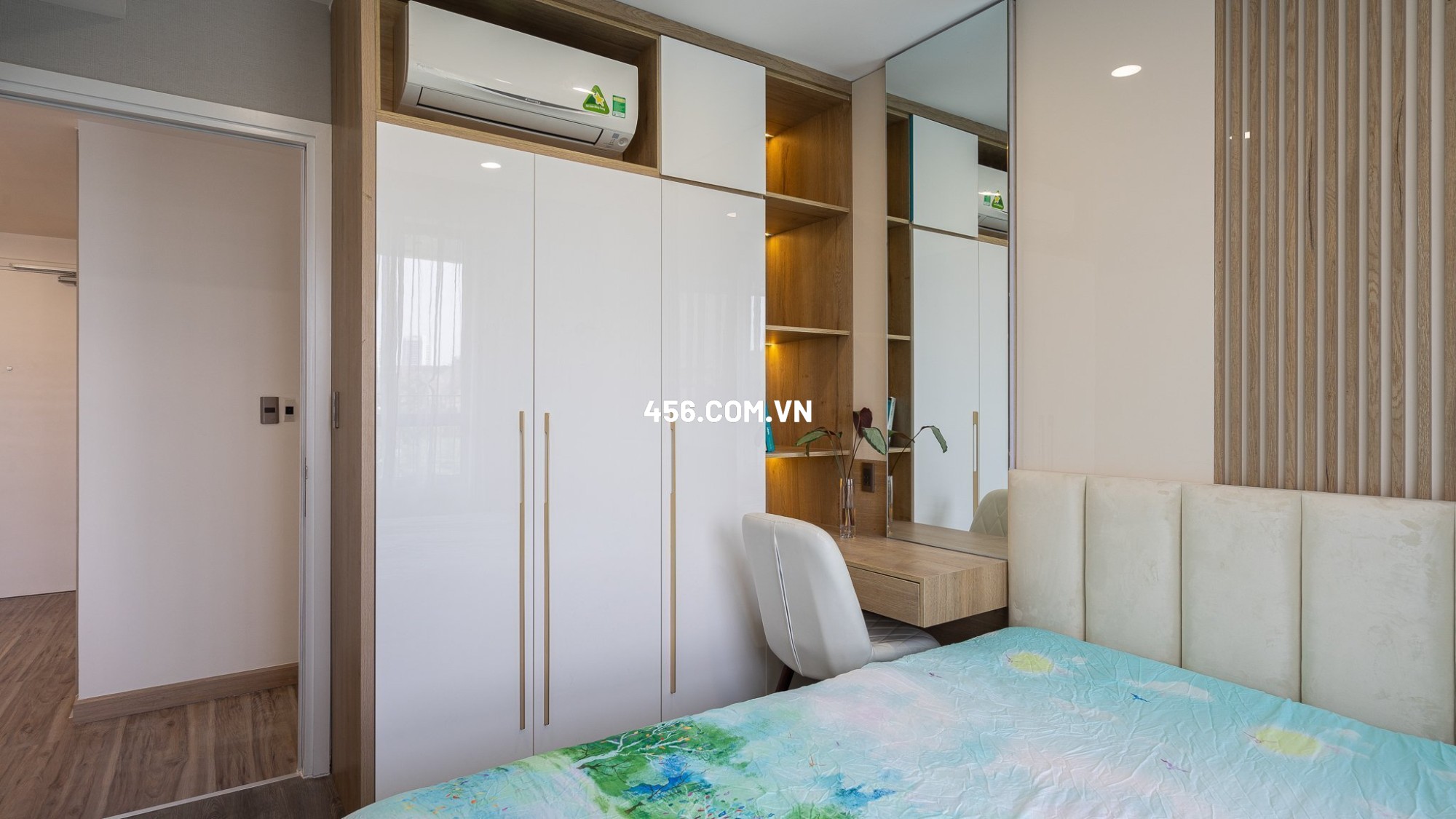 Hinh-Morden Duplex Masteri Thao Dien Apartment For Rent 2 Bedrooms 1 Working room