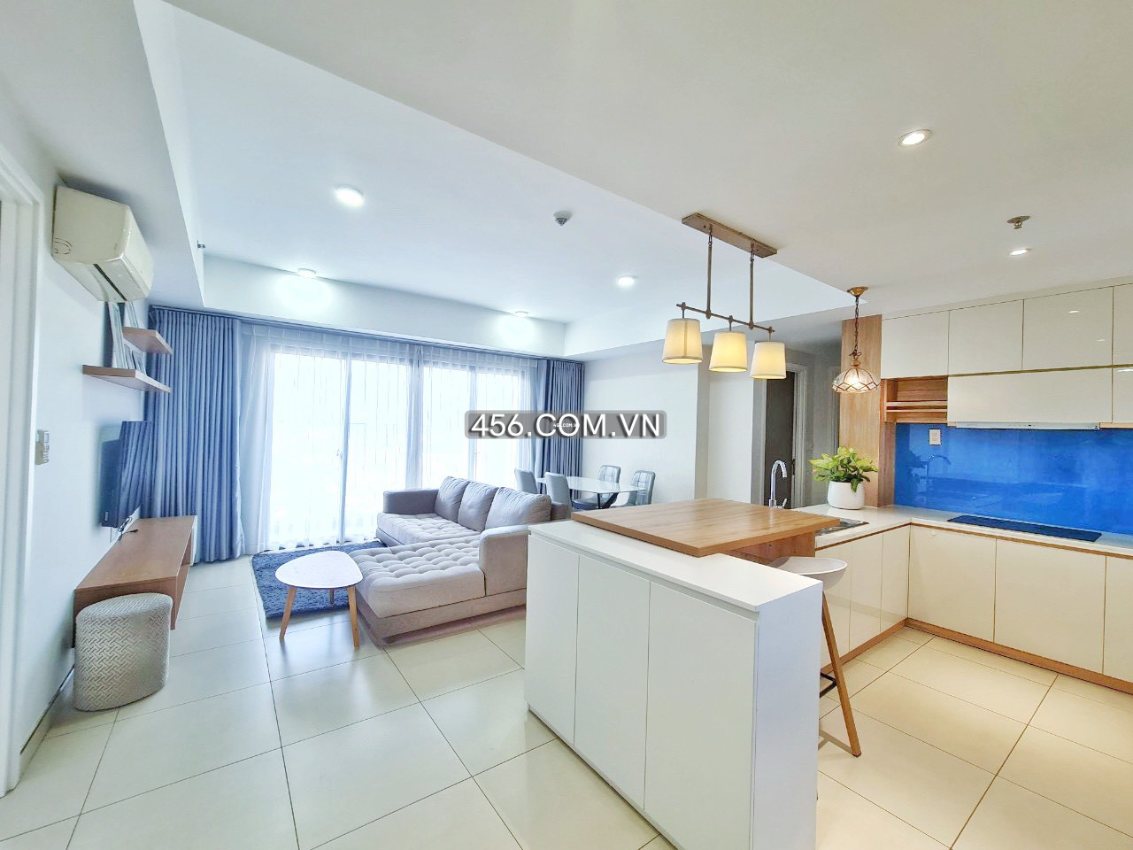 3 Bedrooms Masteri Thao Dien Apartment For...